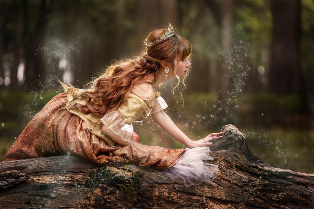 Everyone loves Disney! It seems as though it is a fact that is undeniable. You would think that the love for Disney fashion and Disney jewelry is ...