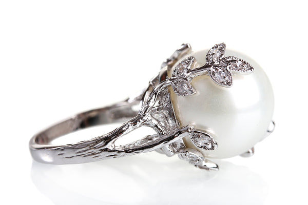 7 Reasons Why Pearls Should be Present on Your Wedding Day