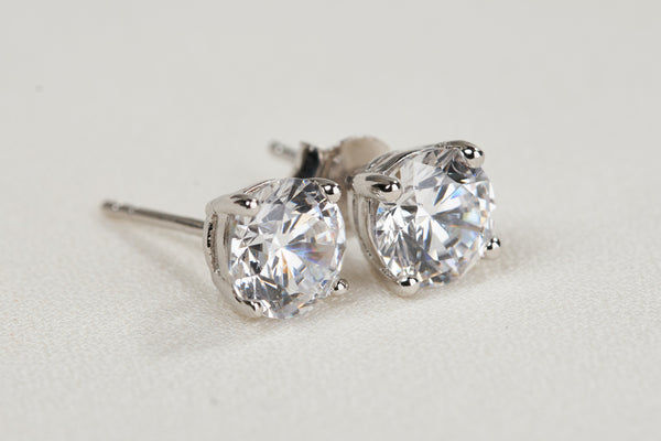 8 Classic Trends in Jewelry That Will Forever Be In Style