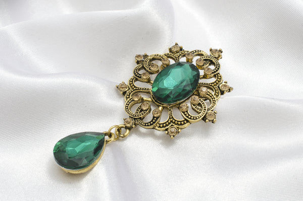 Discover the Beauty of May Birthstone Jewelry - Emeralds!