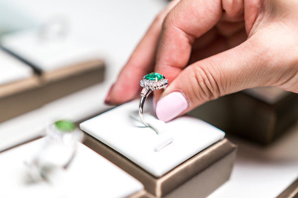 Discover the Beauty of May Birthstone Jewelry - Emeralds!