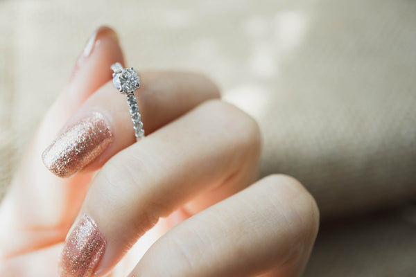 Dating Advice: 10 Jewelry Pieces that are Always Guy-Approved