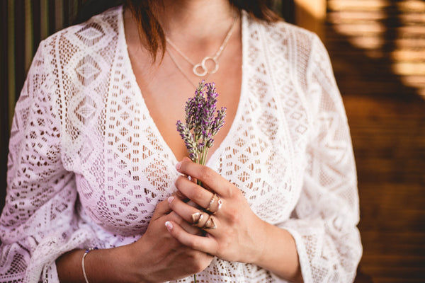 Dating Advice: 10 Jewelry Pieces that are Always Guy-Approved