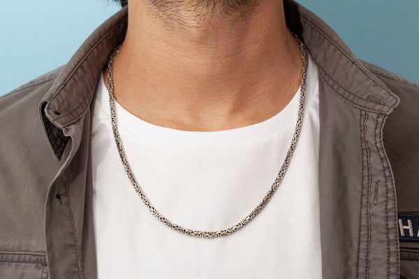 7 Types of Necklaces for Every Occasion: Rope, Cable, & more