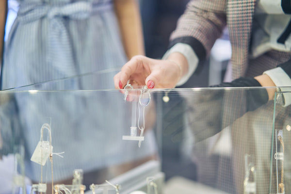 Get the Best Black Friday Jewelry Deals: 13 Tips to Remember