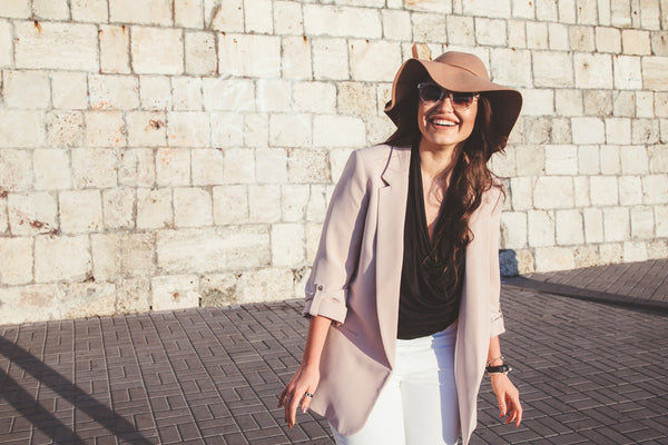 Jewelry and Clothes: Color Coordination Made Easy