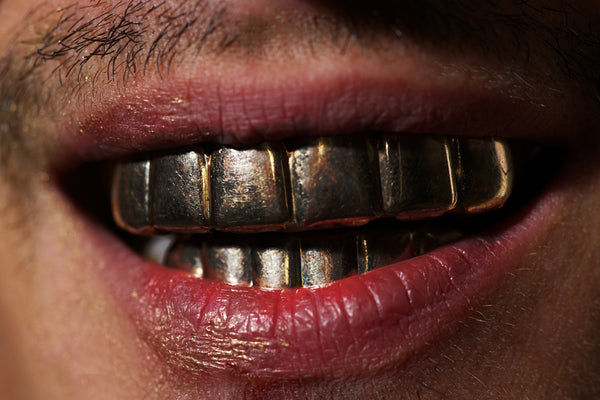 Funny Celebrity Jewelry Fails & Trends You Should Never Copy