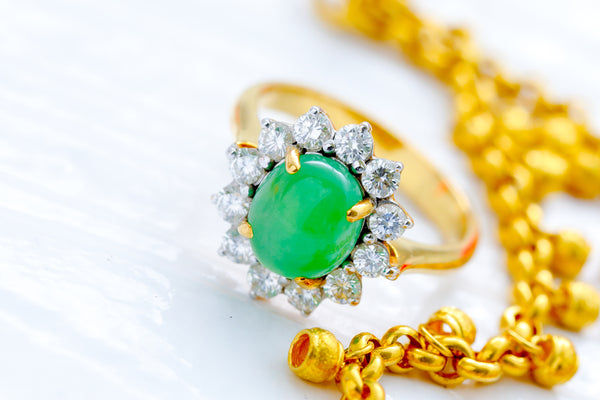 9 Colored Celebrity Engagement Rings: Ditch the Diamond?