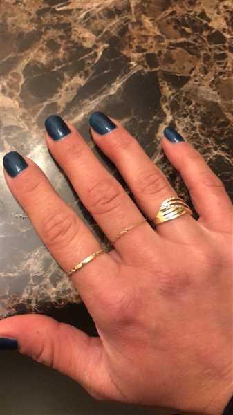 Beautiful ring, nice desighn