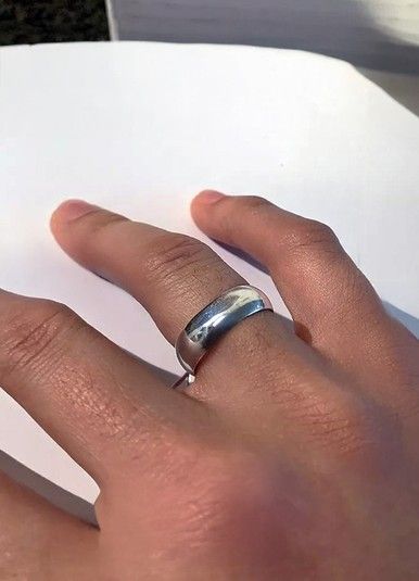 Thumb up