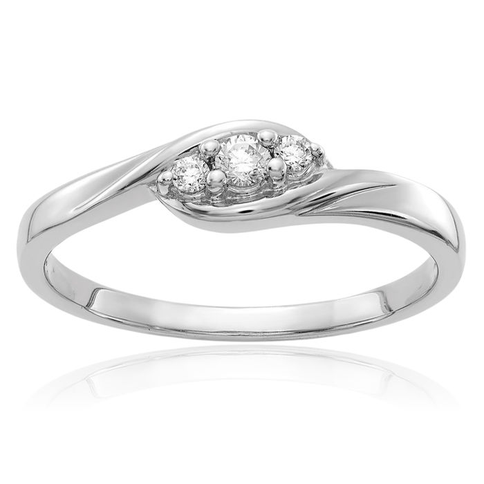 10K Solid White Gold 3 Stone Diamond Ring