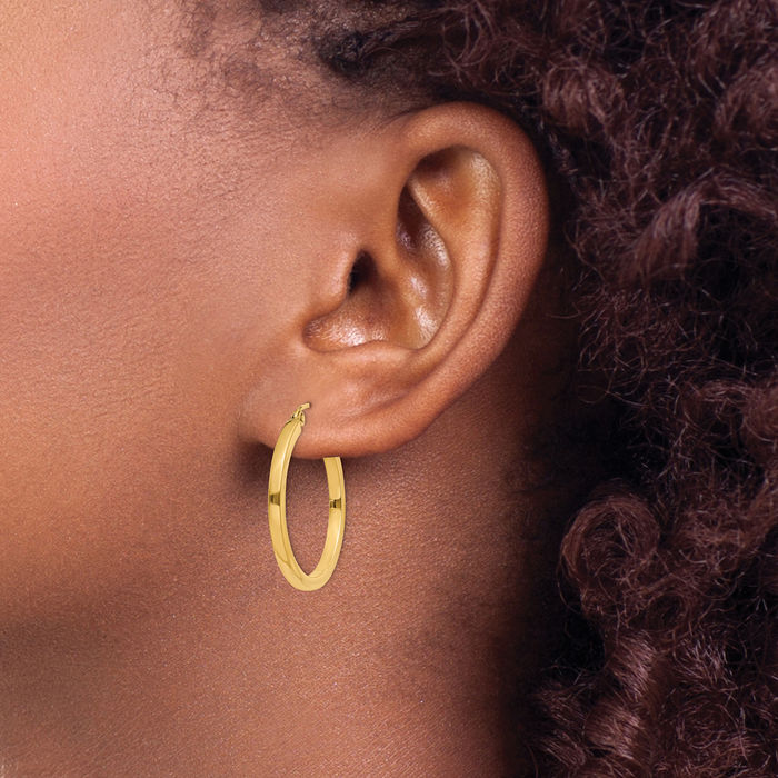 10K Solid Yellow Gold 2mm Square Tube Round Medium Hoop Earrings