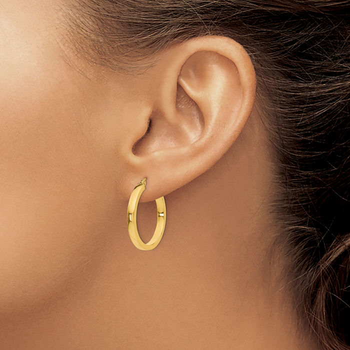 10K Solid Yellow Gold Square Tube Round Medium Hoop Earrings