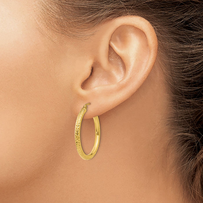 10K Solid Yellow Gold 3mm Round Medium Hoop Earrings