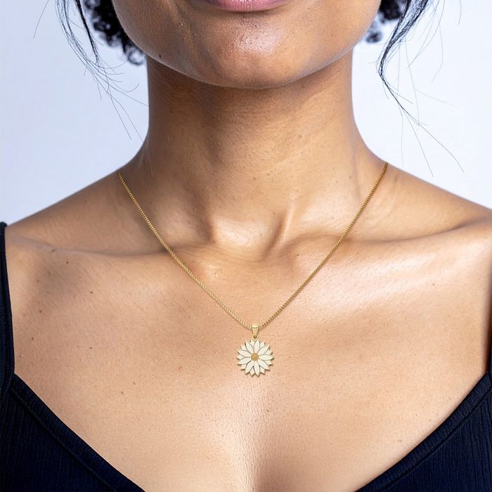 14K Solid Two Tone Gold Daisy Flower Necklace