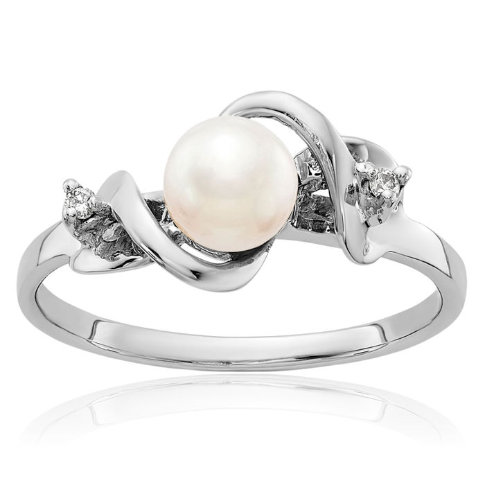 14K Solid White Gold 5.5mm Freshwater Cultured Pearl Diamond Ring