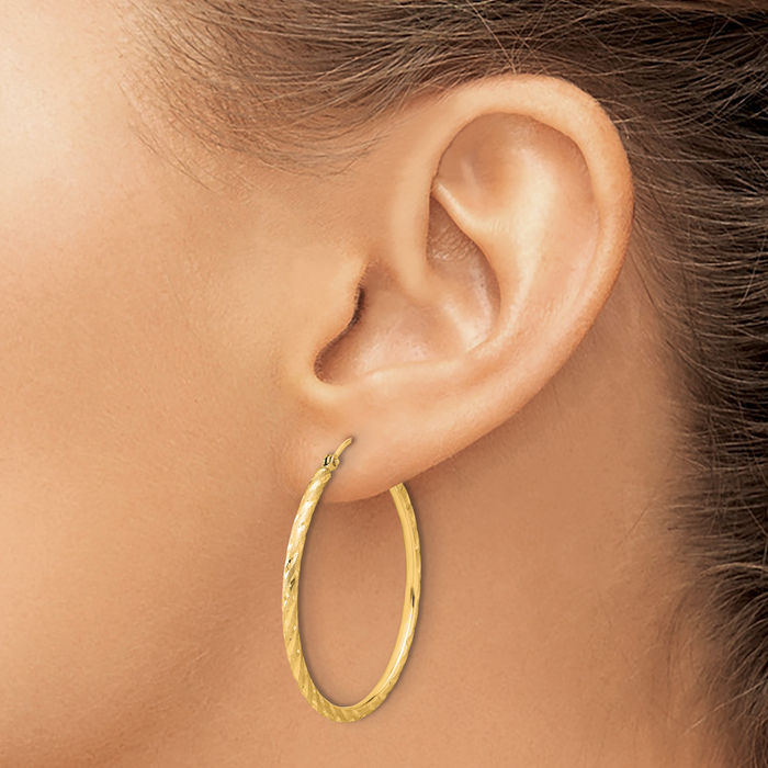 14K Solid Yellow Gold 2mm Round Medium Hoop Earrings