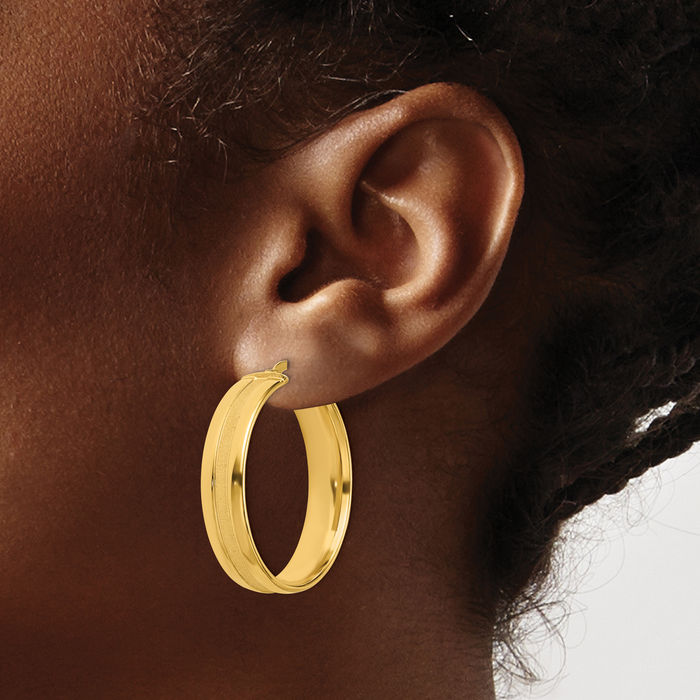 14K Solid Yellow Gold 30mm Round Medium Hoop Earrings