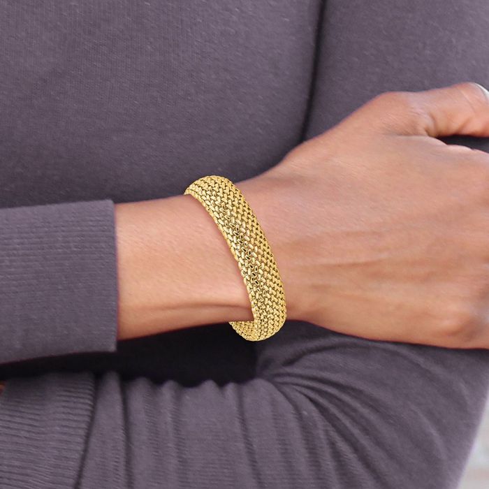 14K Solid Yellow Gold 13.75mm Popcorn Mesh Chain Bracelet