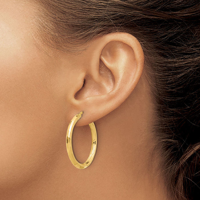 14K Solid Yellow Gold Round Medium Hoop Earrings