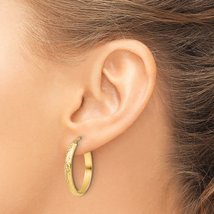 14K Solid Yellow Gold Oval Hoop Earrings