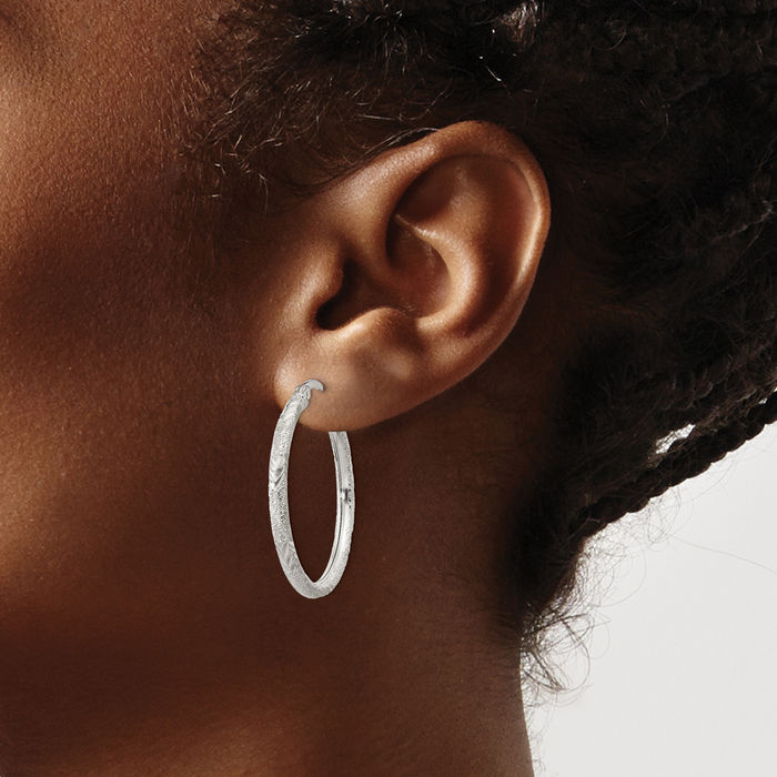 925 Sterling Silver 2.5mm Round Medium Hoop Earrings