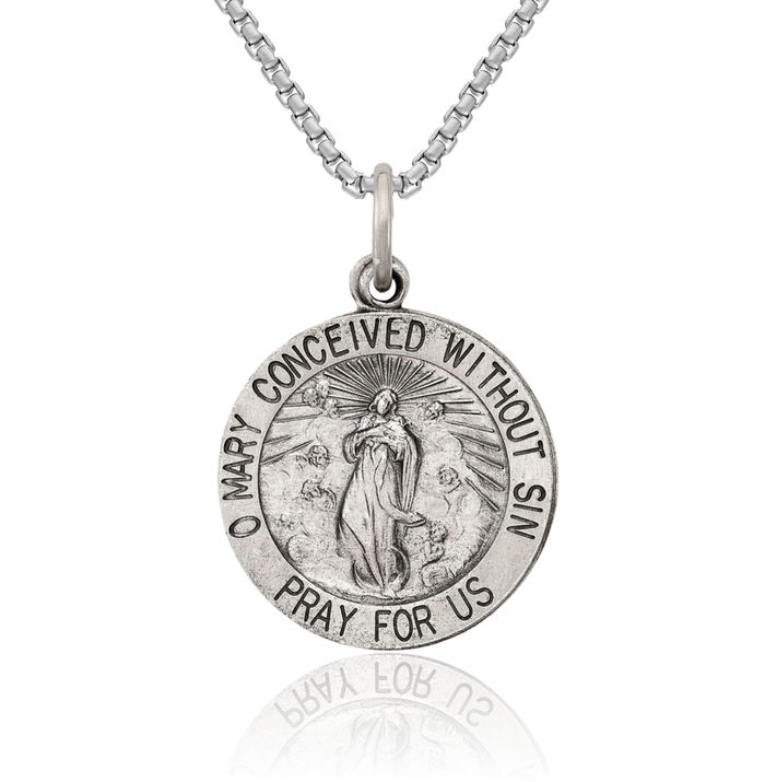 925 Sterling Silver Vintage Blessed Mother Mary Medal Necklace Chain Pendant Charm