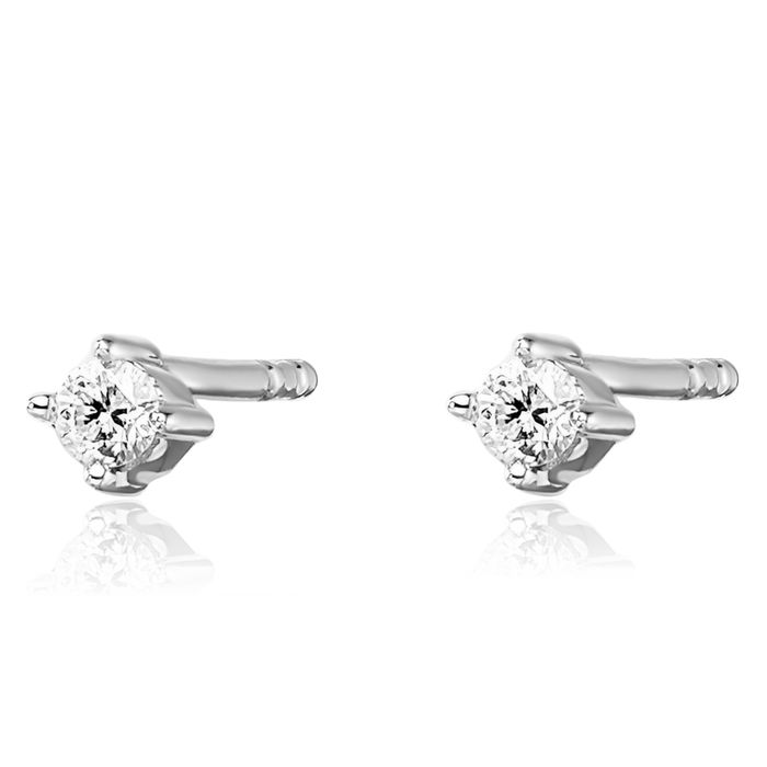 925 Sterling Silver Diamond Stud Earrings