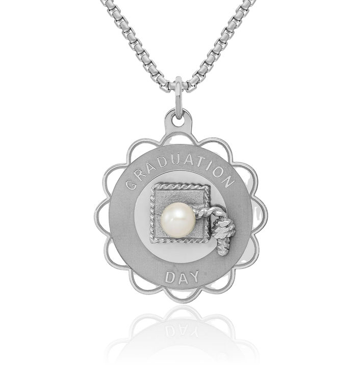 925 Sterling Silver Graduation Day Disc Freshwater Cultured Pearl Necklace Chain Pendant Charm